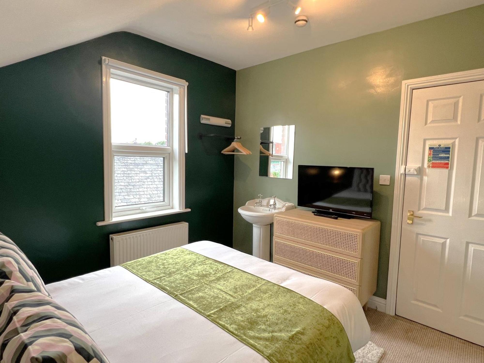 Melbury Rooms & Studios Ексетър Стая снимка