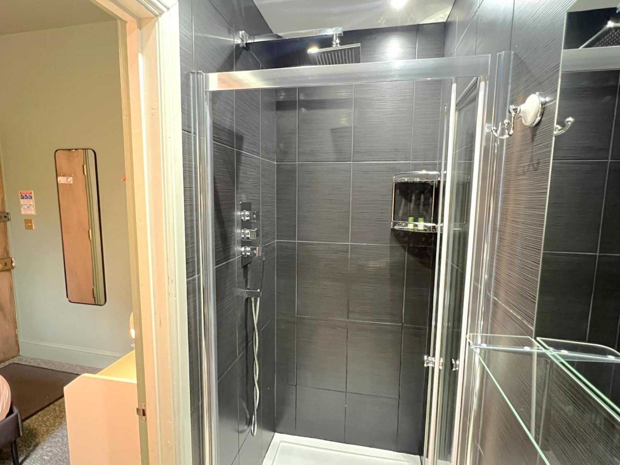 Melbury Rooms & Studios Ексетър Стая снимка